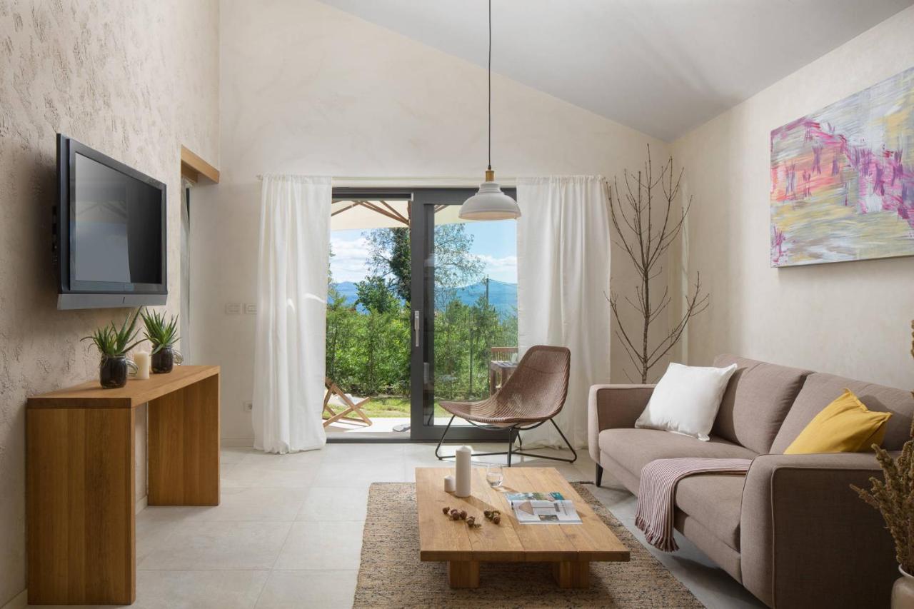 Terra Histria - Boutique Stone House *